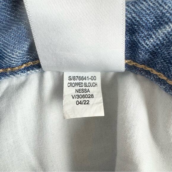 Old Navy High-Waisted Slouchy Straight Distressed Non-Stretch Jean Nessa Wash 18 - Picture 13 of 16